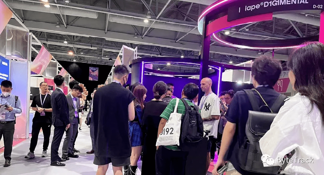 Crowds gathered in front of the ByteTrack booth